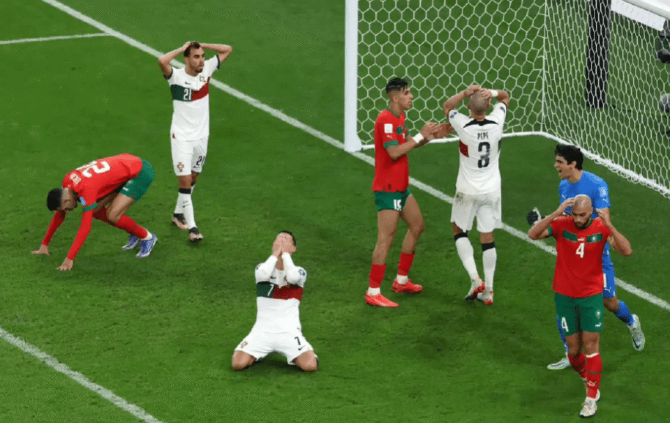 欧联清晨走向成谜，印第安纳步行者扳平良机，赛场秩序良好，年轻球员得到机会的简单介绍